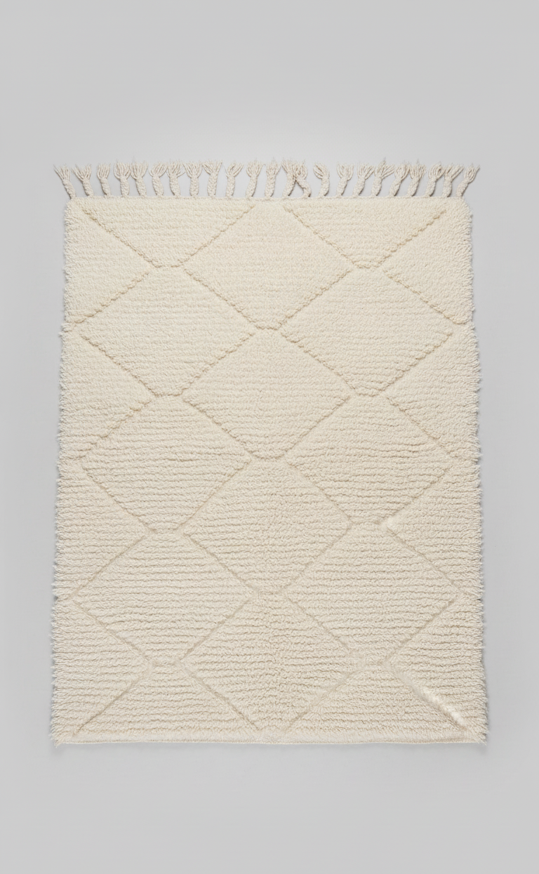 Aura – Tapis Marocain Losanges Ecru Texturé (1m x 1.5m)