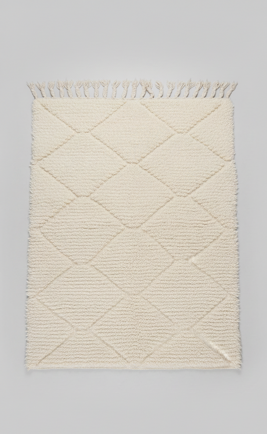 Aura – Tapis Marocain Losanges Ecru Texturé (1m x 1.5m)