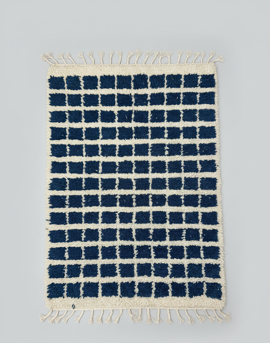 Azur Carré – Tapis Marocain Damier Blanc & Turquoise