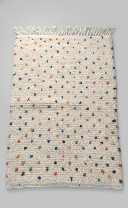Rainbow Sprinkle – Tapis Artisanal en petits points colorés (1m x 1.5m)