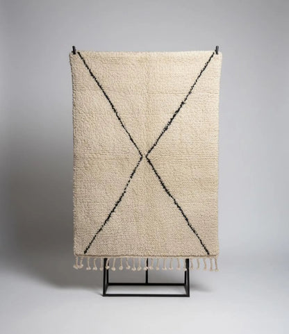 Tapis Beni Ouarain Beige – Style Bohème (1.1m × 1,6m)