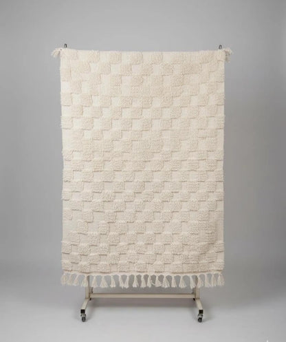 Tapis Blanc à Motif Damier Minimaliste - (1m x 1.43m)