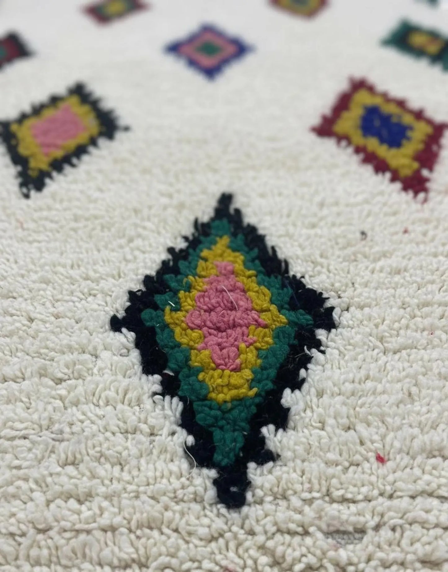 Tapis Azilal Multicolore – Géométrique (1m× 1,65 m)