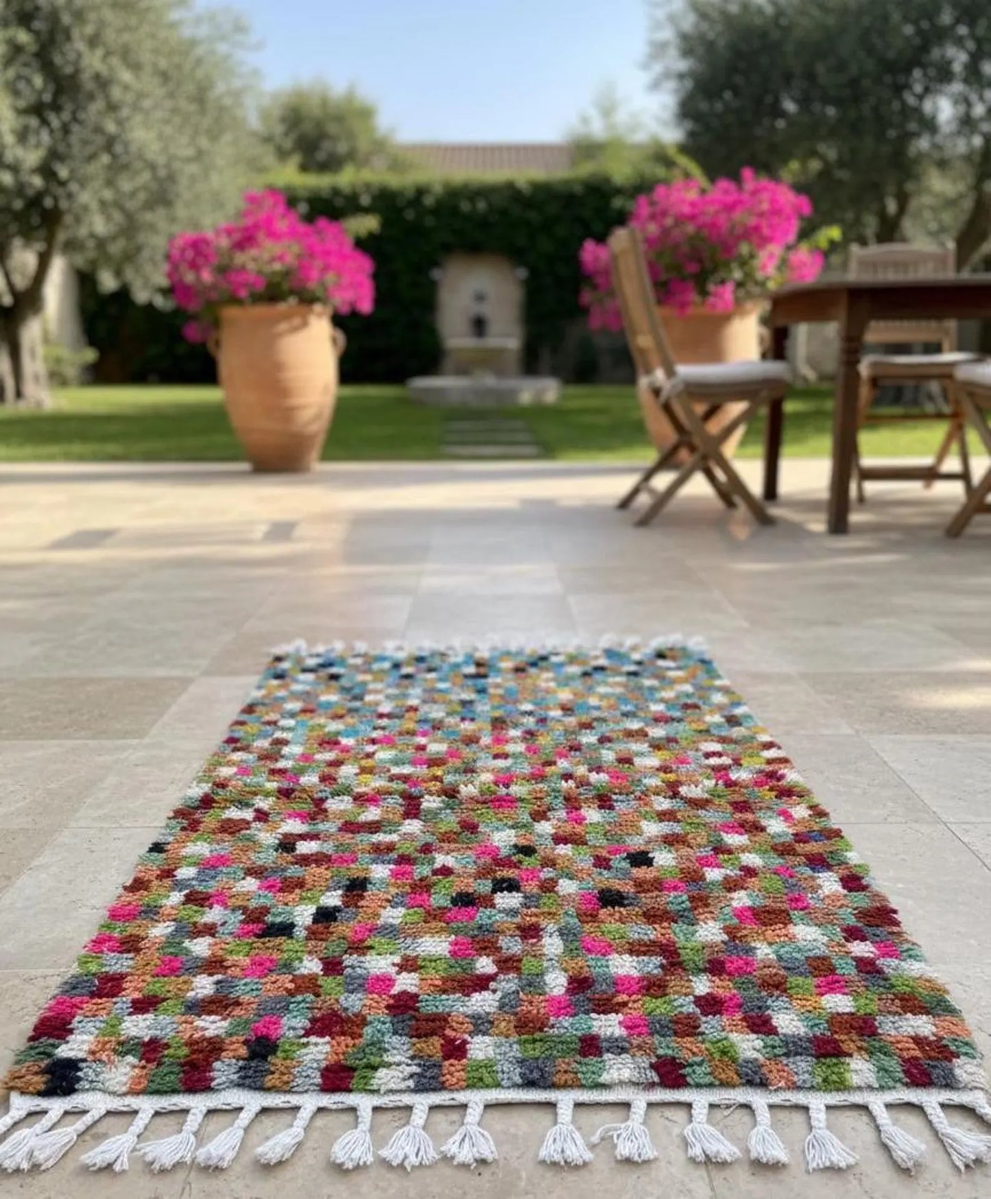 Tapis Marocain Multicolore à Damier – Carrés Colorés – Pièce Artistique (1.1m × 1,5m)