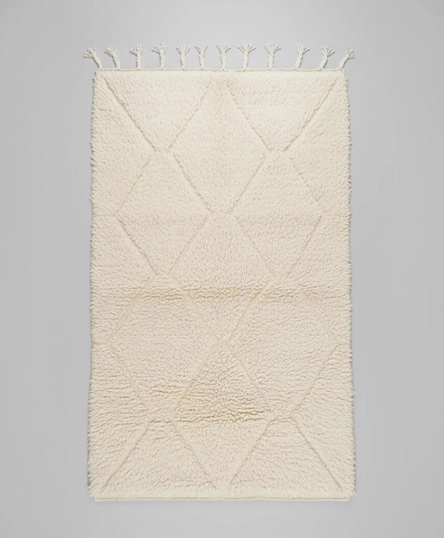 Tapis Minimaliste Géométrique Sculpté Blanc cassé – Style Beni Ourain (1×1,5 m)