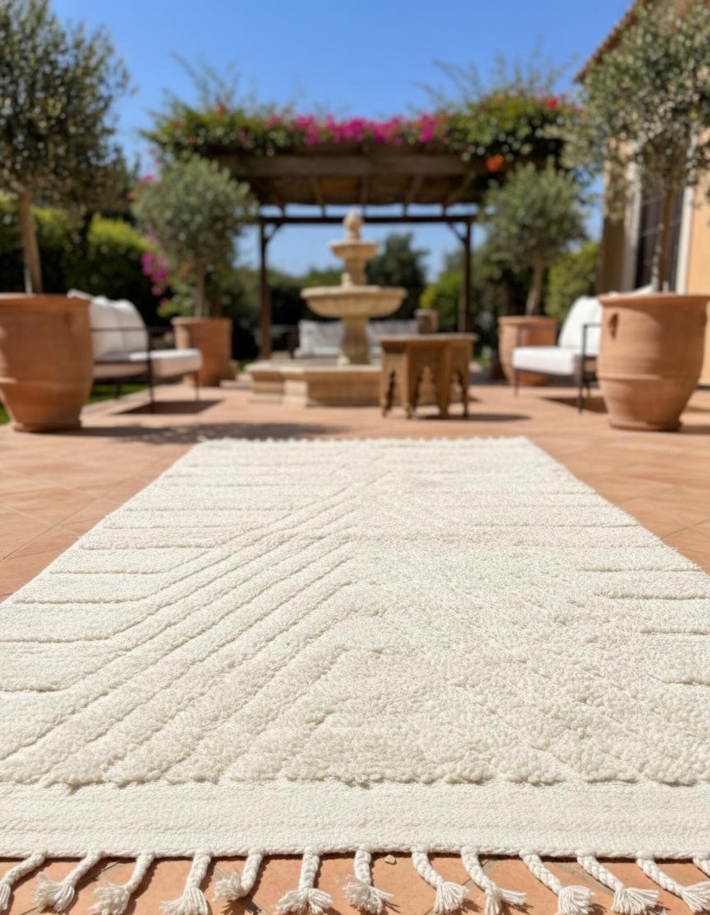 Tapis Minimaliste texture Géométrique Blanc Cassé (1m x 1.5m)