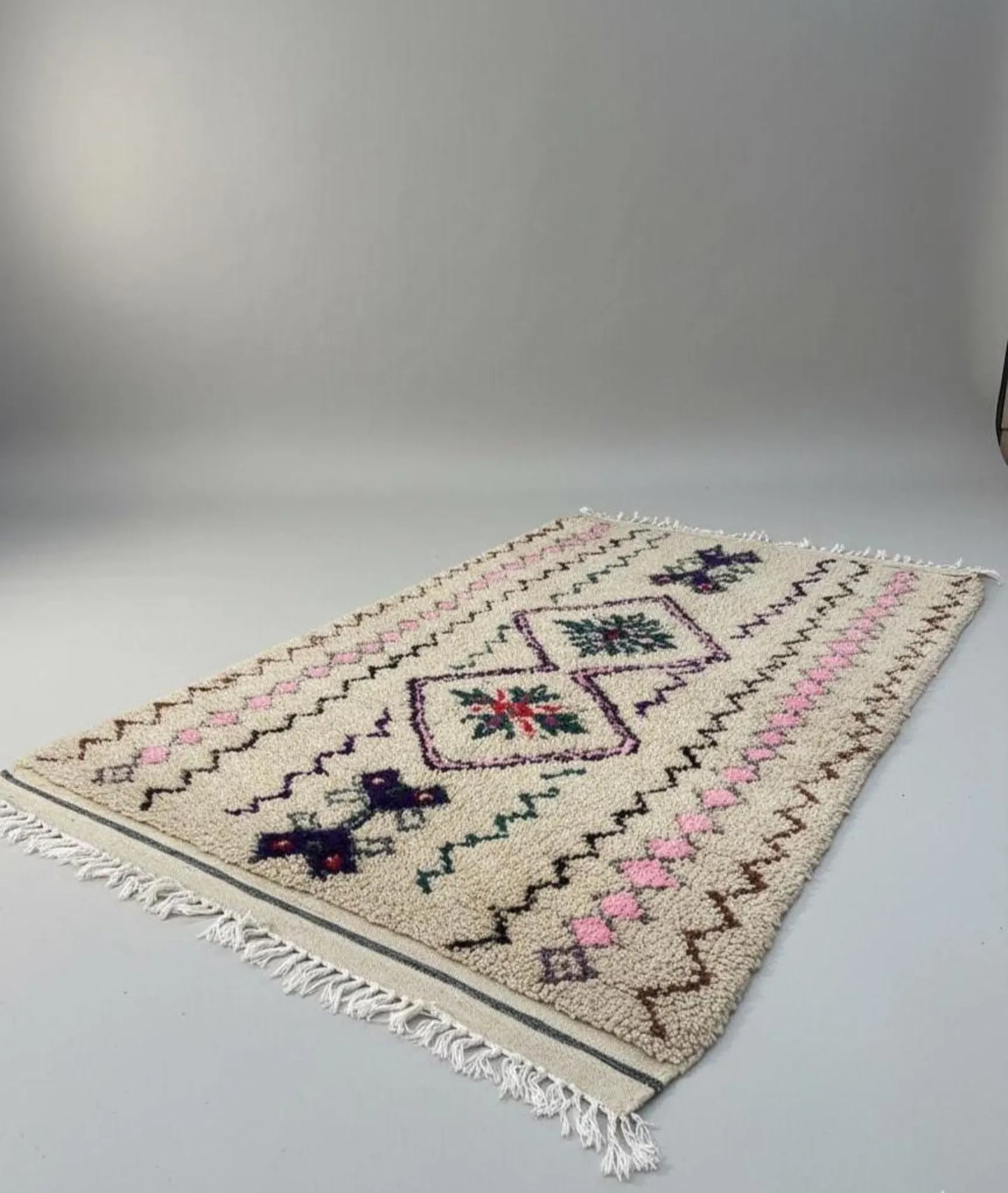 Tapis Amazigh Azilal en Laine – Motifs Géométriques (1×1,9 m)