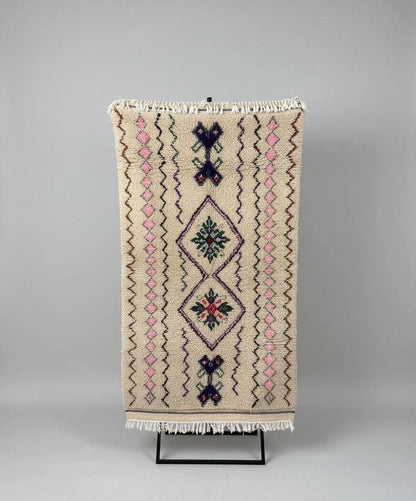 Tapis Amazigh Azilal en Laine – Motifs Géométriques (1×1,9 m)