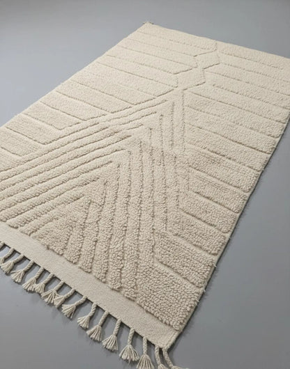 Tapis Minimaliste texture Géométrique Blanc Cassé (1m x 1.5m)